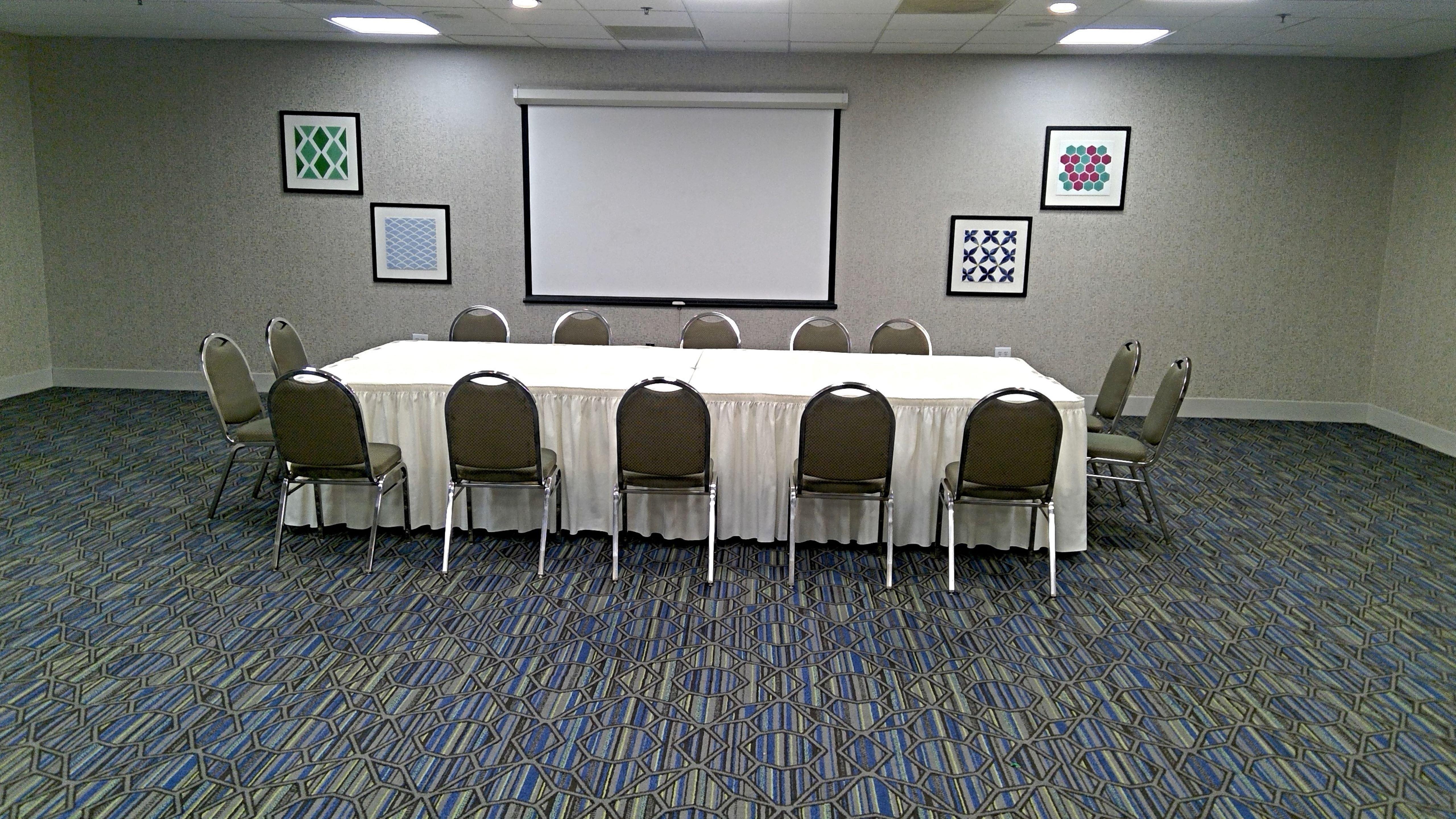 Holiday Inn Express & Suites Tracy By Ihg Bagian luar foto